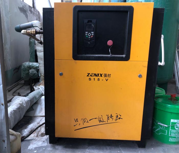 空壓機(jī) 空壓機(jī)
