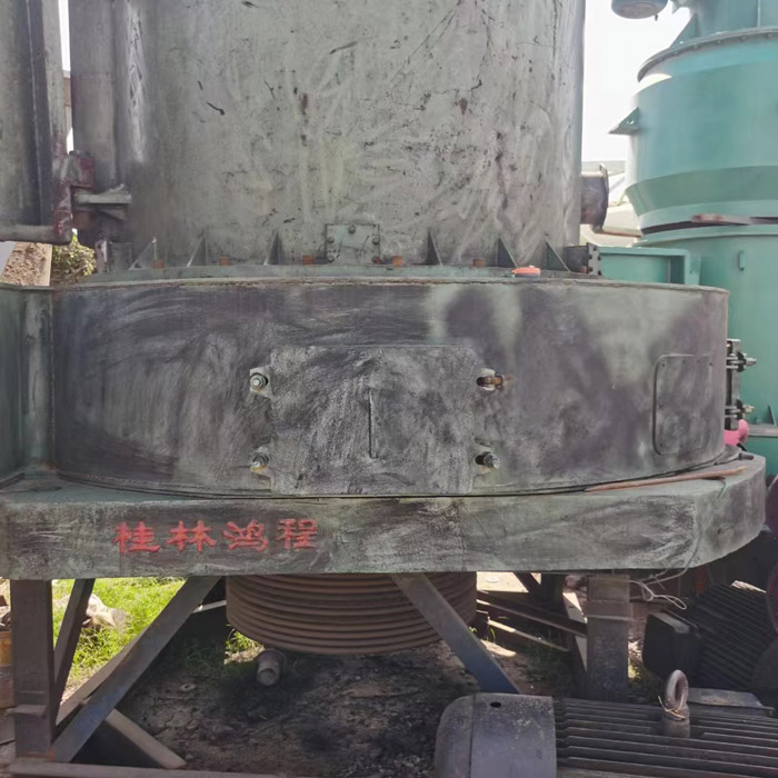 桂林鴻程二手磨粉機(jī) 桂林鴻程二手磨粉機(jī)